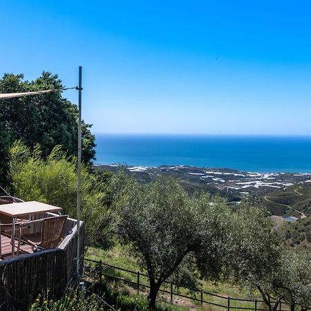 Campo Agave Luxury Tents Sayalonga Exterior photo
